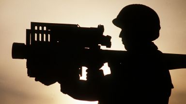 Германия вече доставя на Украйна оръжия от запасите на Бундесвера