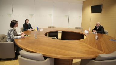 Главният прокурор Иван Гешев е провел телефонен разговор с украинския