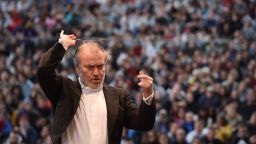 Парижката филхармония и Ла Скала отмениха участията на Валерий Гергиев