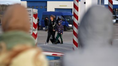 Съседните на Украйна държави съобщават днес за спад в броя