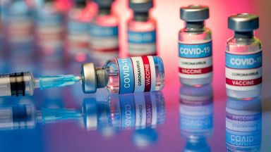 Първата в света ваксина срещу Covid 19 на растителна основа