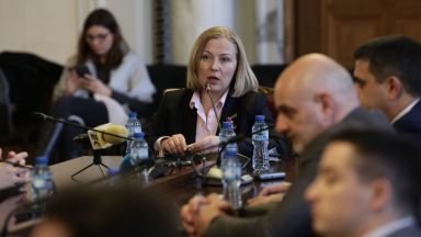 Министърът на правосъдието Надежда Йорданова заяви пред журналисти в парламента
