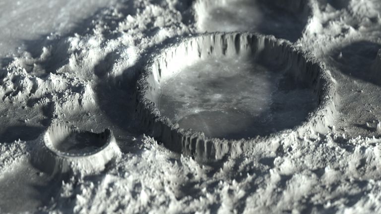 Откриха следи от вулканична лава на Луната