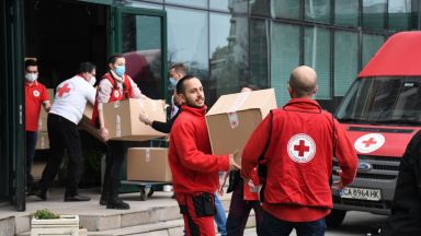 Българският червен кръст отчете събраните и изпратени до момента помощи