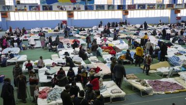 Броят на бежанците бягащи от Украйна се очаква да достигне