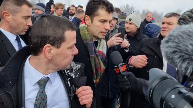 Националната служба за охрана е деполитизирана военизирана служба за сигурност