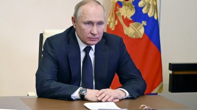 Руският президент Владимир Путин даде разрешение и доброволци да се