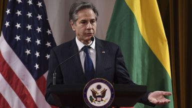 Русия се опитва да разцепи Украйна на две и да