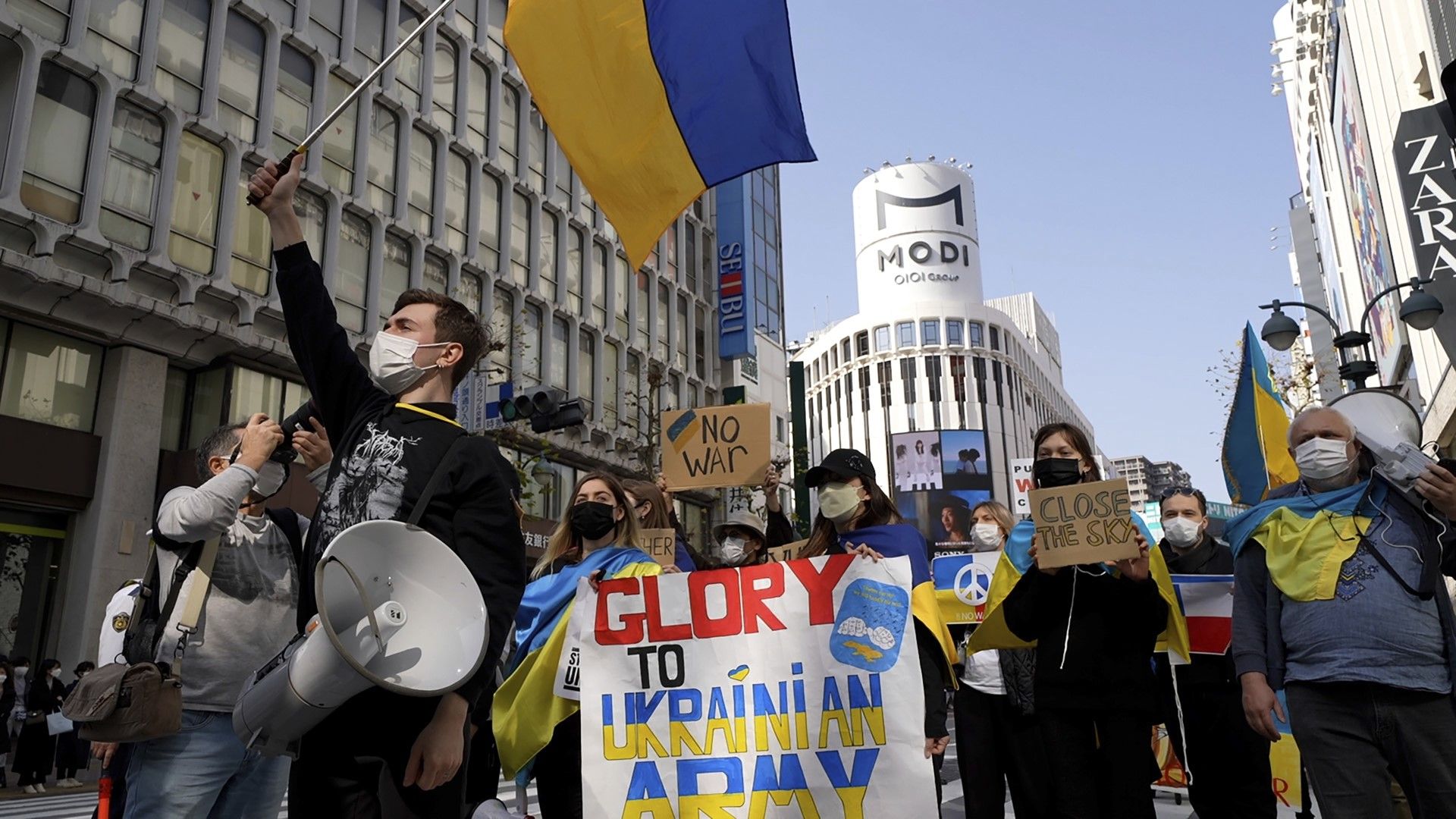 Протест в Токио срещу руската инвазия в Украйна