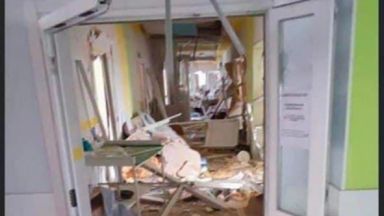 Западът реагира с възмущение на разрушената детска болница в Мариупол