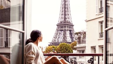 Бум на туристи заради сериала "Емили в Париж"