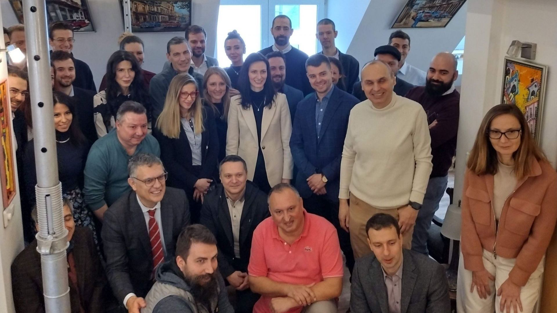 Мария Габриел се срещна с представители на български иновативни компании