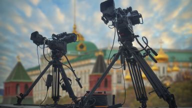 Русия обяви влиятелна журналистка видеоблогър и още шест медийни фигури