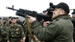 Чеченските сили на Кадиров подписаха договор с руското МО, какъвто Пригожин отказа