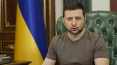 Украинският президент ВолодимирЗеленски поздрави служителката на Първи канал на руската