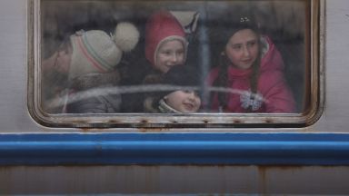САЩ ще приемат до 100 000 бежанци от Украйна