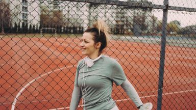 Ходенето назад носи допълнителни ползи за здравето