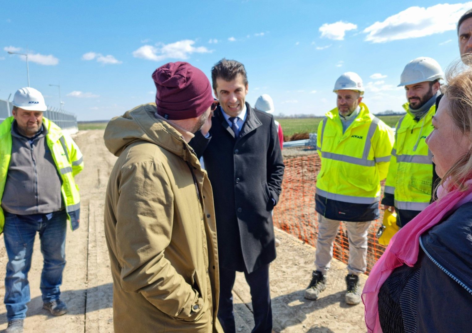 Миналата седмица министър-председателят Кирил Петков инспектира изграждането на междусистемната газова връзка Гърция-България в района на Стара Загора