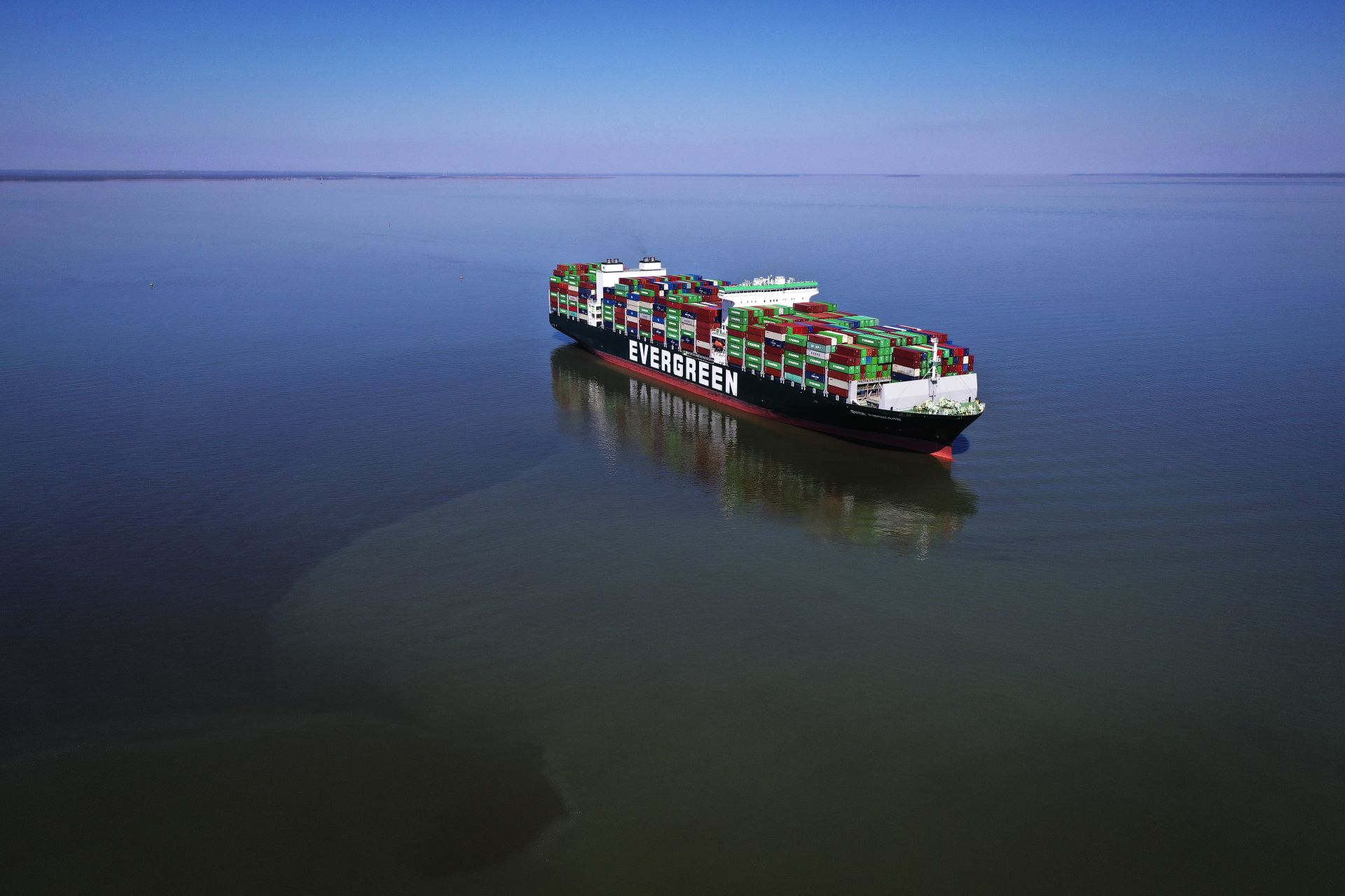 UN Suspends Hormuz Escorts After Drone Attack on Cargo Ship