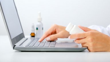 При подадени общо три заявления от фирми за лекарствени продукти