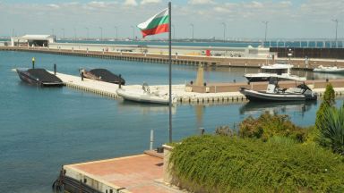 Димитър Найденов от Демократична България предлага да се обмисли промяна