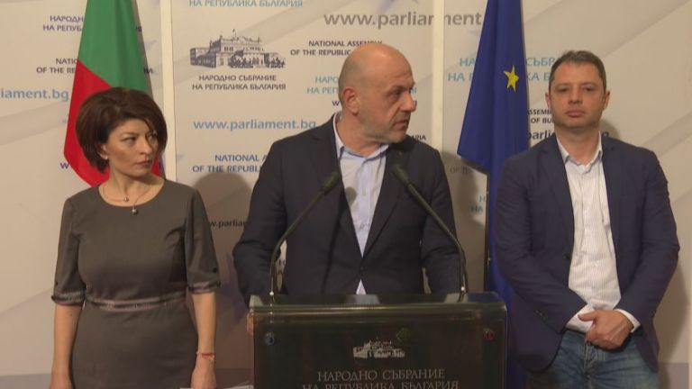 Вот на недоверие със сигурност е необходим. Ако правителството заслужава