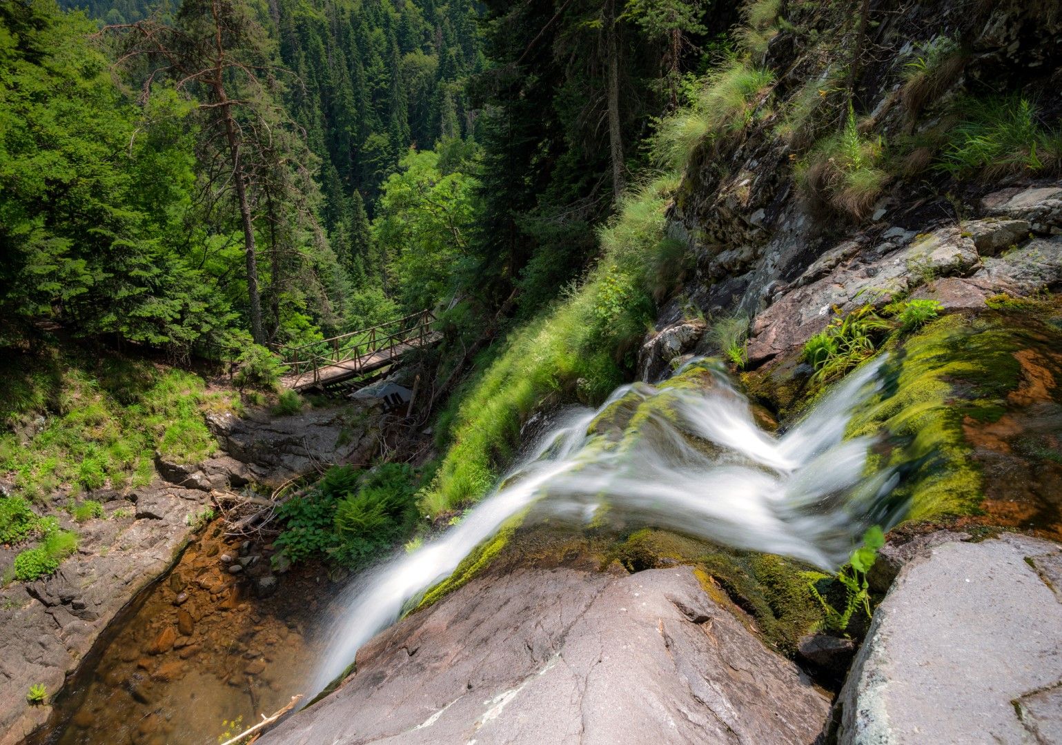Каньонът на водопадите край Смолян, Родопите