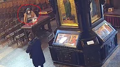 Мъж отмъкна кутия с дарения за бягащи от войната от