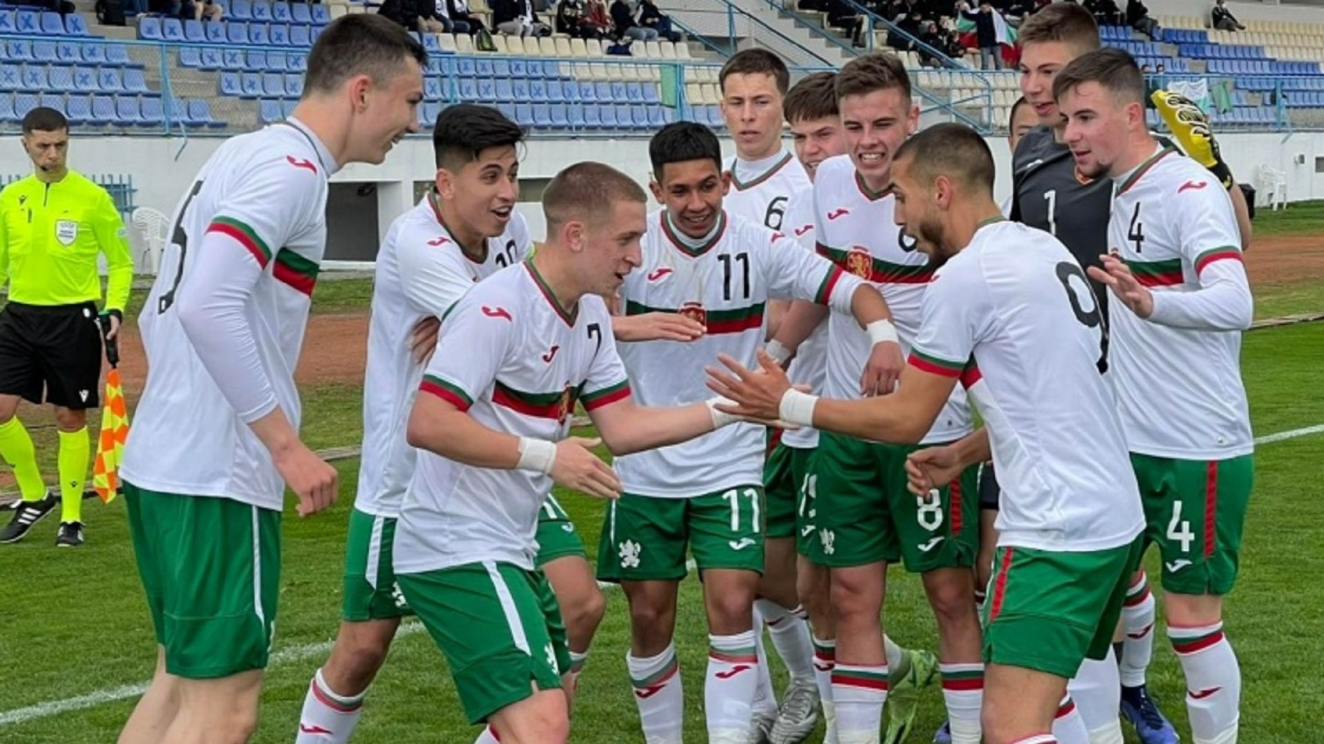 Голяма сензация и жълт картон пратиха България на Европейско първенство