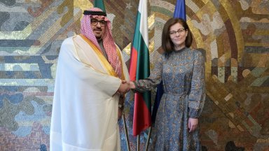 Възможностите за задълбочаване на установения политически диалог сътрудничеството в сферата