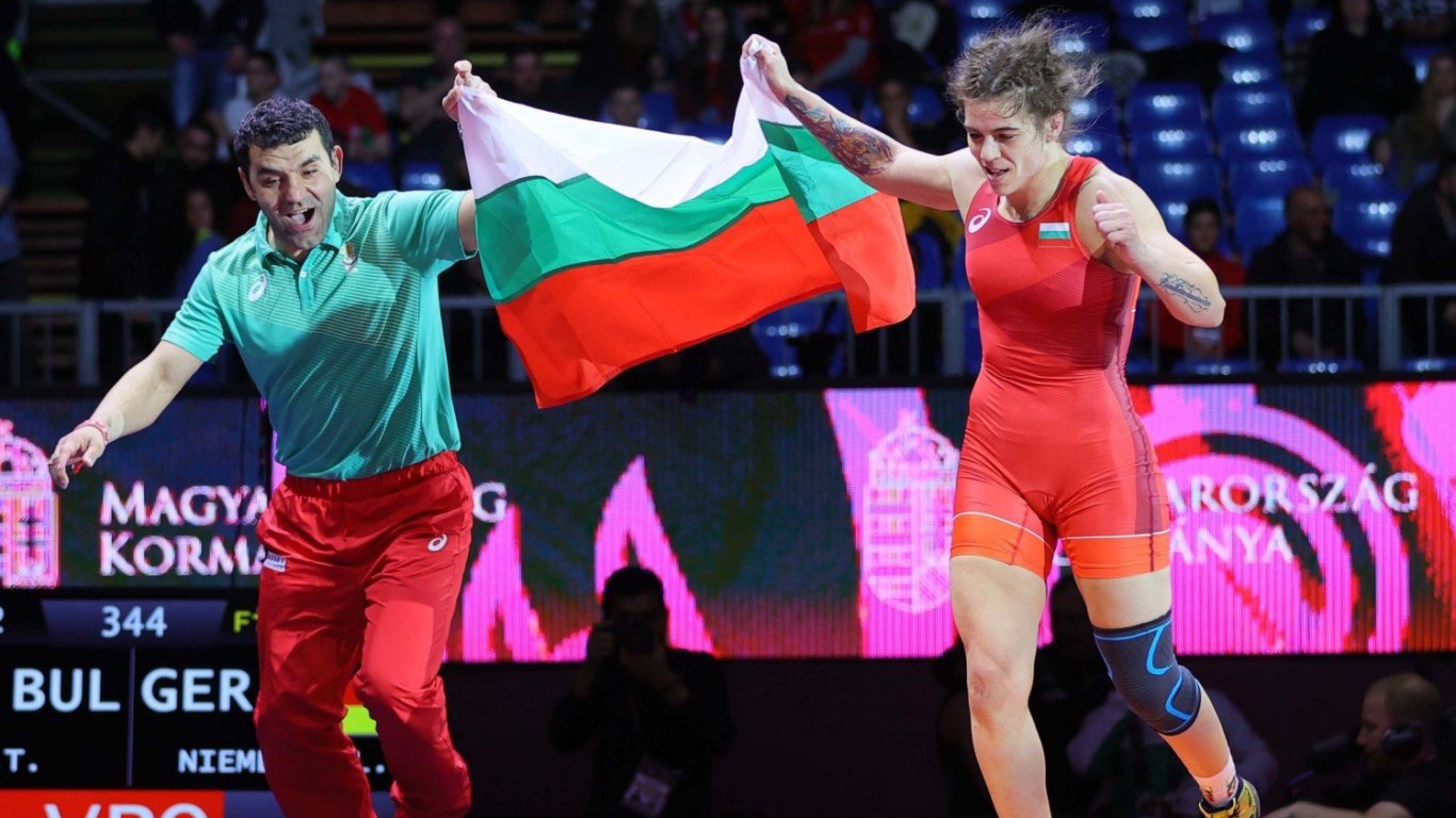 България завърши на четвърто място по медали от Европейското по борба