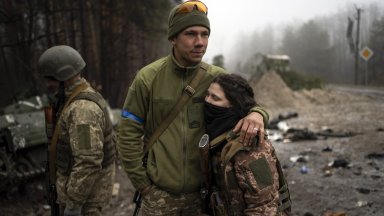 Руските сили бързо се изтеглят от регионите на Киев и