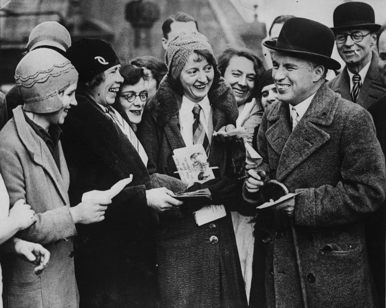 4 март, историята в снимки