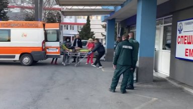 Военен камион превозващ мигранти е катастрофирал в района на малкотърновското