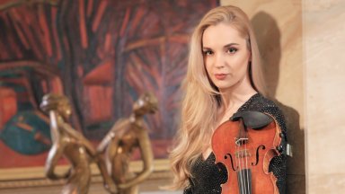  Зорница Иларионова засне красив видеоклип с музиката на Паганини (видео)