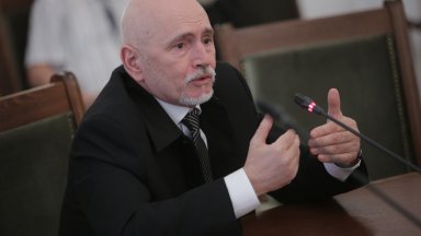 Николай Събев: ЖП транспортът е приоритет в Плана за възстановяване