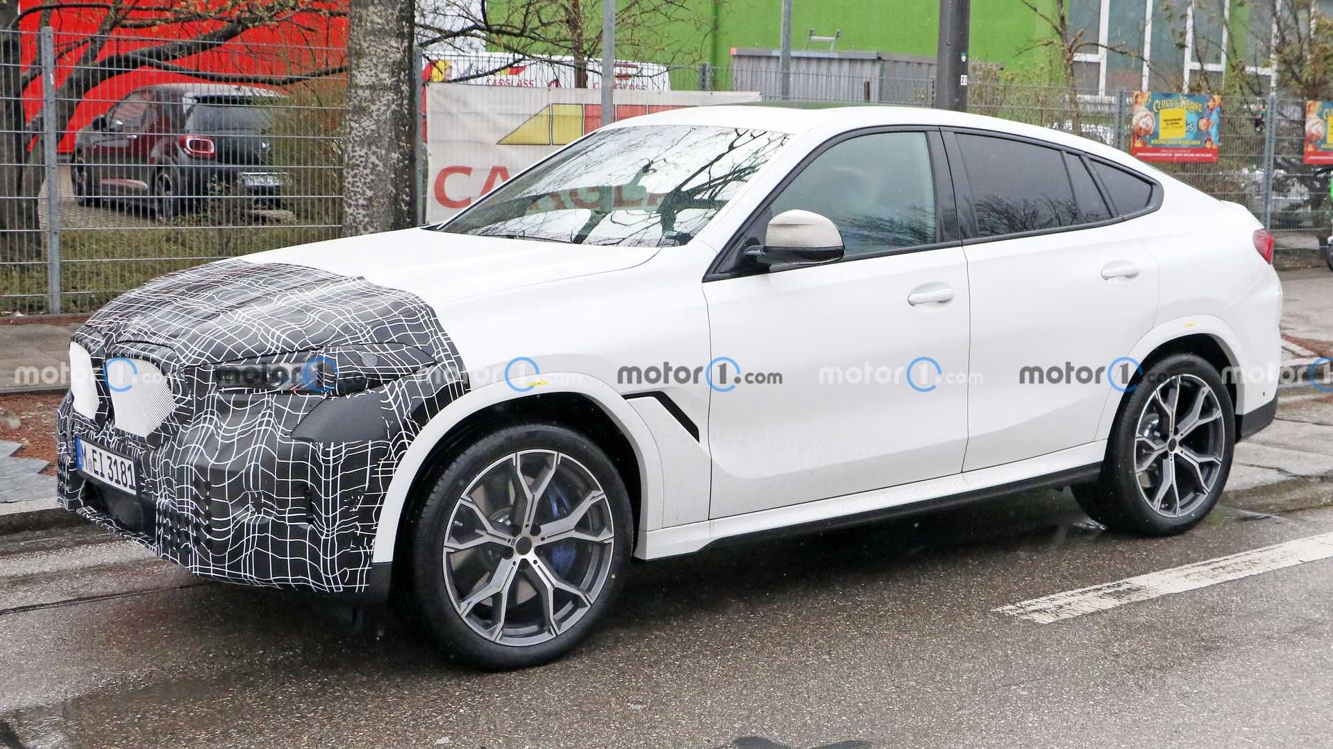 Задава се фейслифта на BMW X6