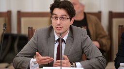 Веселин Калановски поиска оставката на министър Атанасов: Срам и позор за българската култура