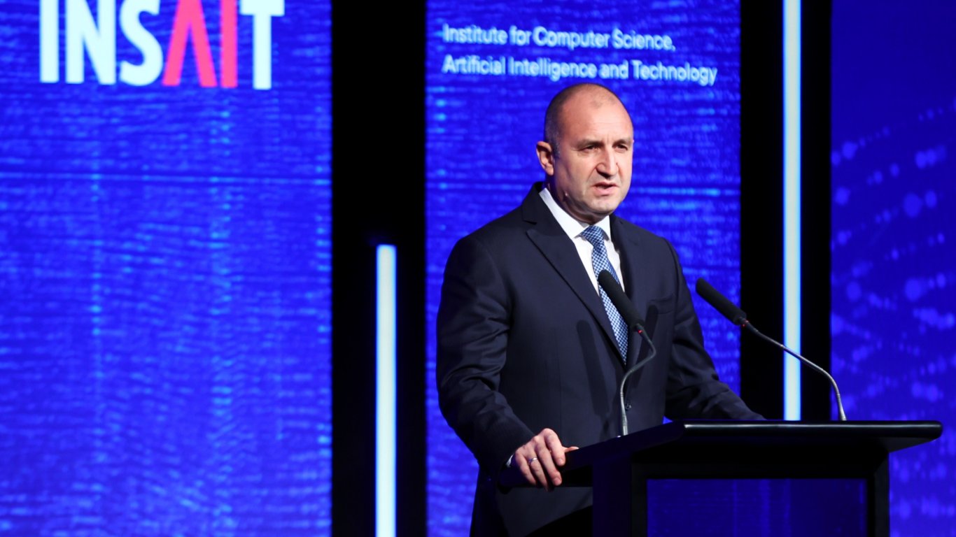 Президентът: INSAIT постигна невъзможното - обедини 4 български правителства