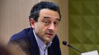 За мен някои назначения на служебното правителство будят въпроси тъй