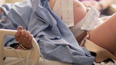 21 годишна родилка почина след секцио в От МБАЛ Горна