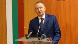 Според кмета на Варна правителството прави опити да саботира града