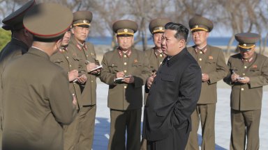 Северна Корея твърди че около 800 000 нейни граждани доброволно