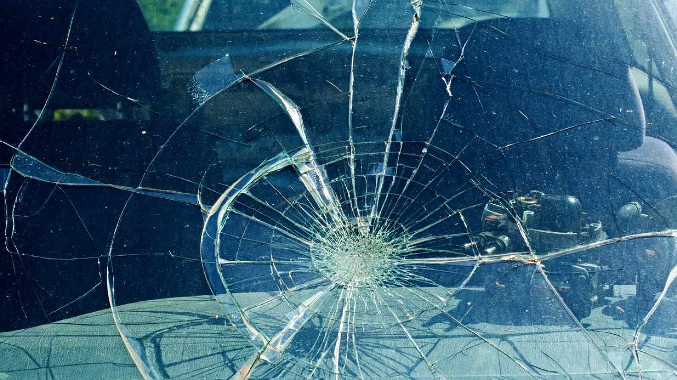 Кола с българска регистрация била под обстрел в Украйна