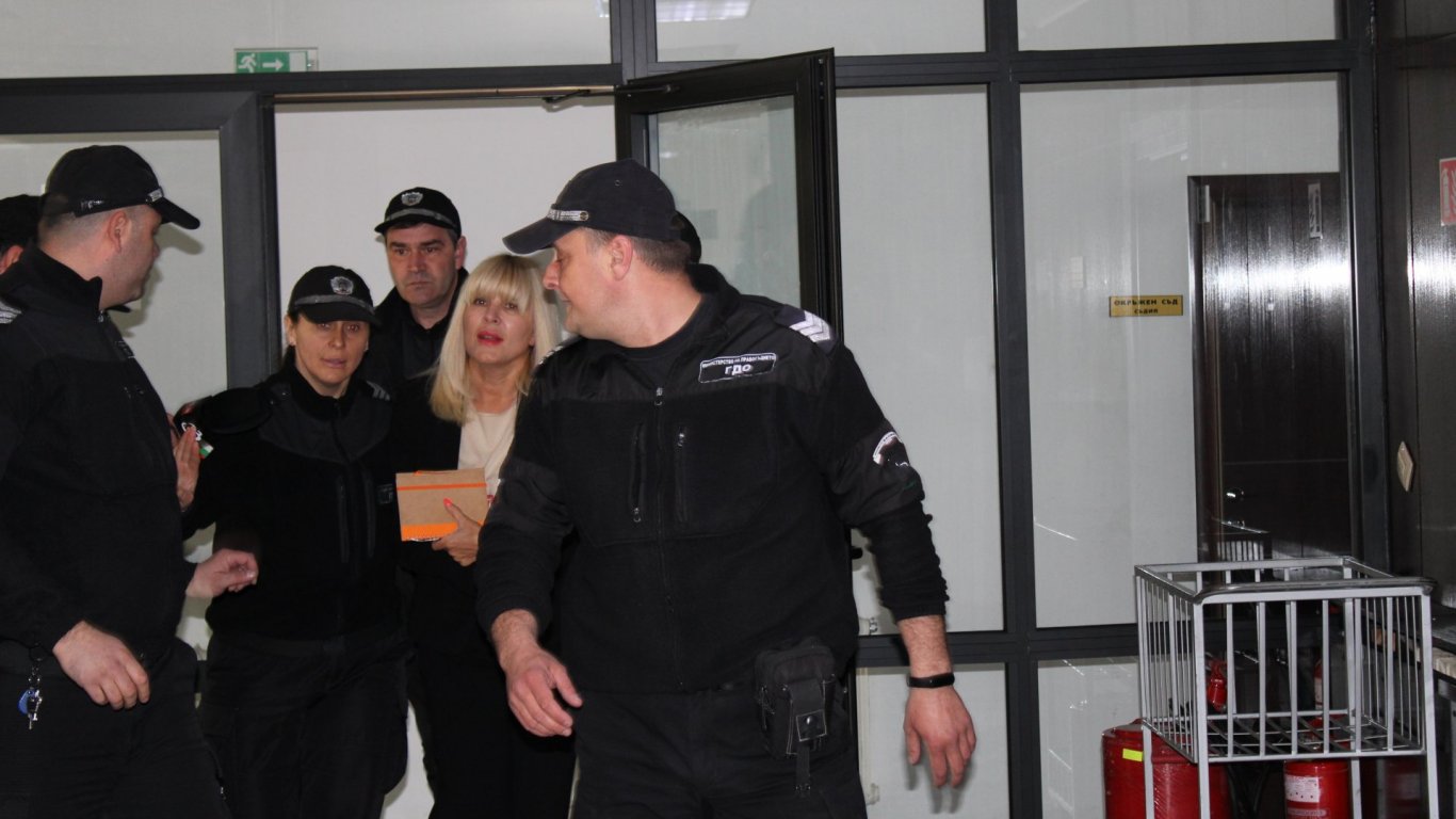 Съдът реши: Елена Удря ще бъде предадена на румънските власти 