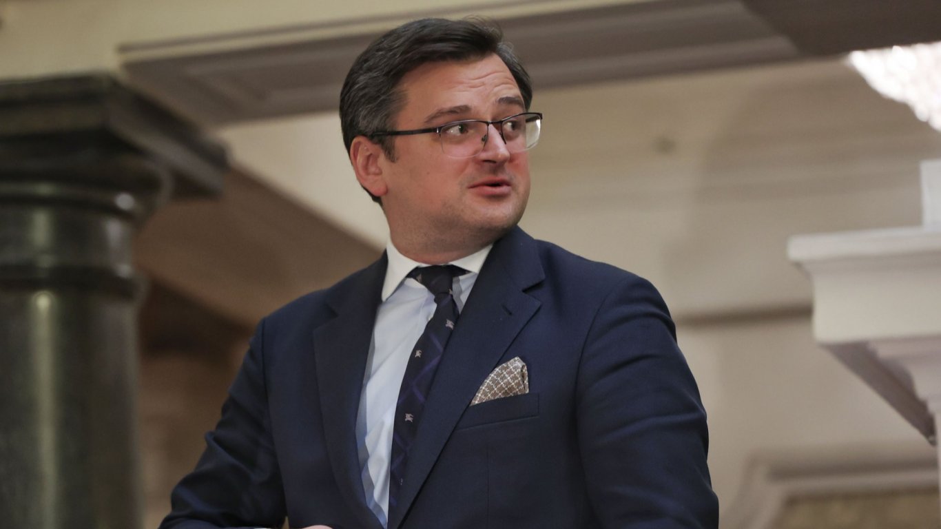 Дмитро Кулеба: Киев ще търси отговорност от всички страни, които са се отнесли лошо с Украйна