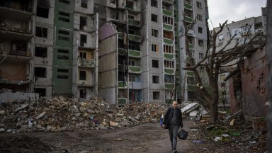 Зеленски поиска Русия финансово да си плати за всички разрушени болници, училища, домове