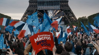 Победната реч на Макрон пред Айфеловата кула: По-независима Франция и по-силна Европа (видео)
