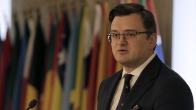 Украинският министър на външните работи Дмитро Кулеба изключи категорично възможността