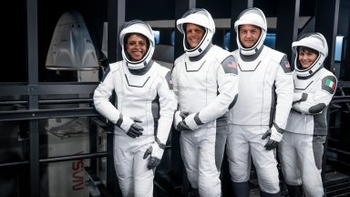Полетът на ракета на SpaceX до МКС продължи само 16 часа